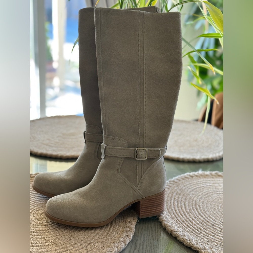 Koolaburra Sand Color Heeled Boots